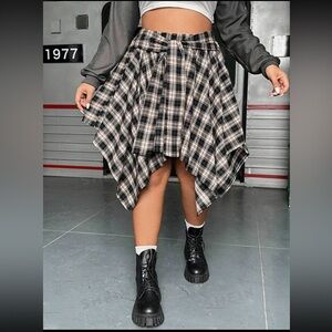 SHEIN Plaid Print Flannel Skirt